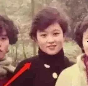 娱乐圈吃瓜资深少女是谁,她如何成为八卦风云的幕后推手？