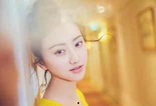 娱乐圈吃瓜景甜是谁,揭秘景甜的神秘面纱